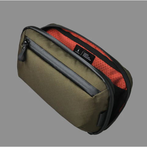 Alpaka Elements Tech Case Mini 迷你收納包 ECOPAK™ (軍綠色)